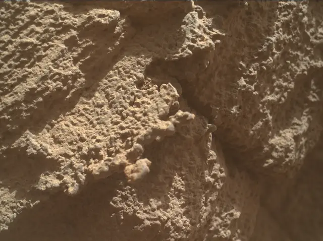 Sol 4498: Mars Hand Lens Imager (MAHLI)