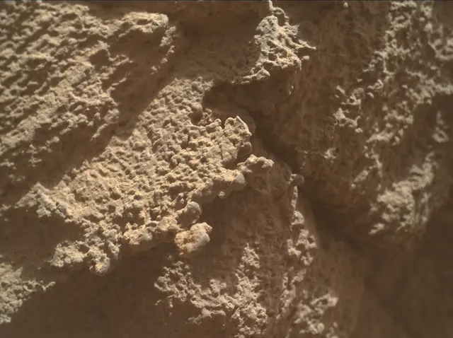 Sol 4498: Mars Hand Lens Imager (MAHLI)