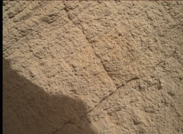 Sol 4498: Mars Hand Lens Imager (MAHLI)