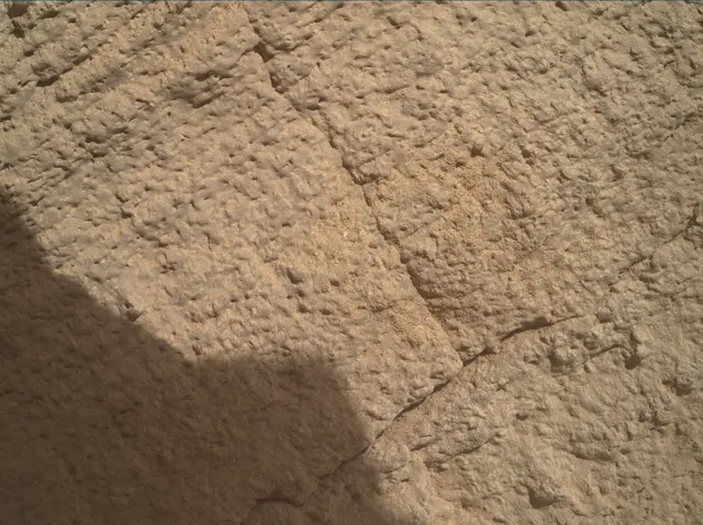 Sol 4498: Mars Hand Lens Imager (MAHLI)