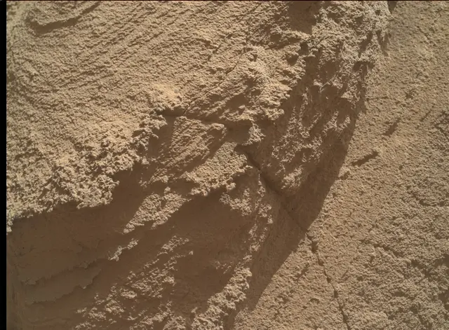 Sol 4498: Mars Hand Lens Imager (MAHLI)