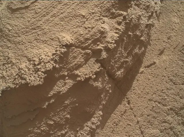 Sol 4498: Mars Hand Lens Imager (MAHLI)