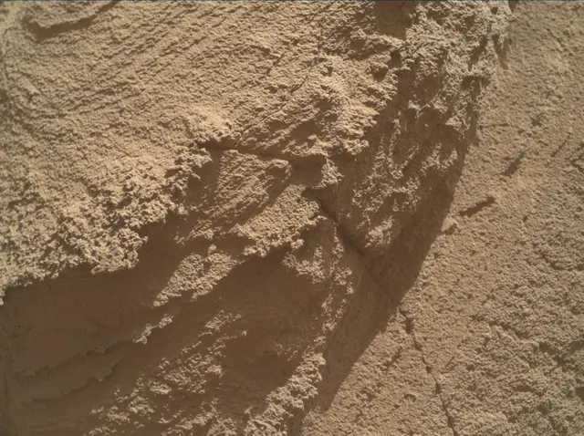 Sol 4498: Mars Hand Lens Imager (MAHLI)