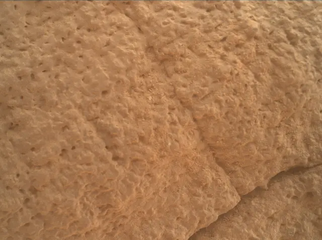Sol 4498: Mars Hand Lens Imager (MAHLI)