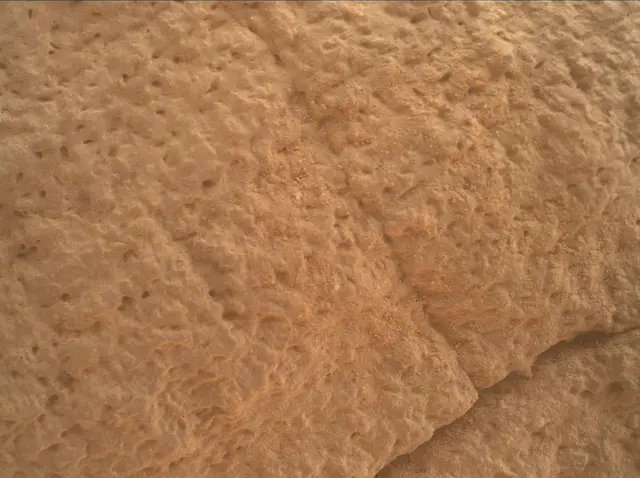 Sol 4498: Mars Hand Lens Imager (MAHLI)