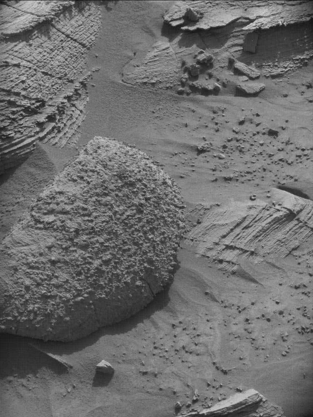 Sol 4500: Mast Camera (Mastcam)