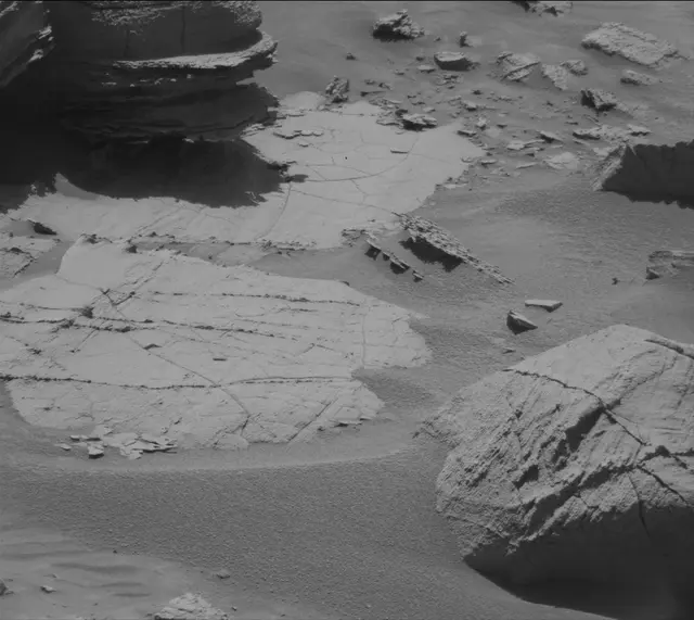 Sol 4500: Mast Camera (Mastcam)