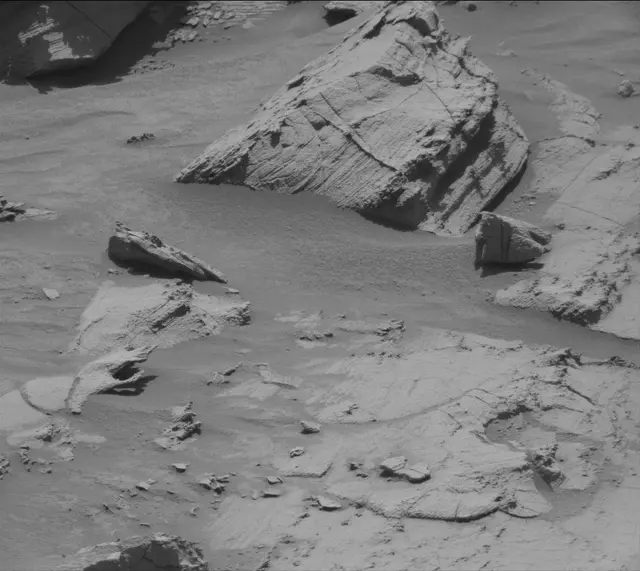 Sol 4500: Mast Camera (Mastcam)