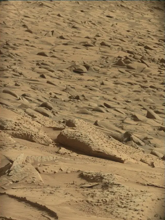 Sol 4503: Mast Camera (Mastcam)