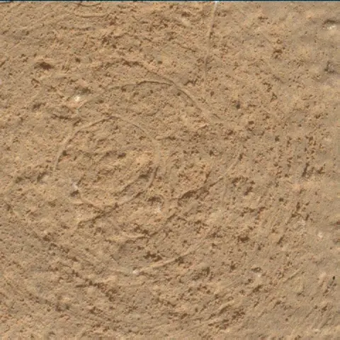 Sol 4505: Mars Hand Lens Imager (MAHLI)