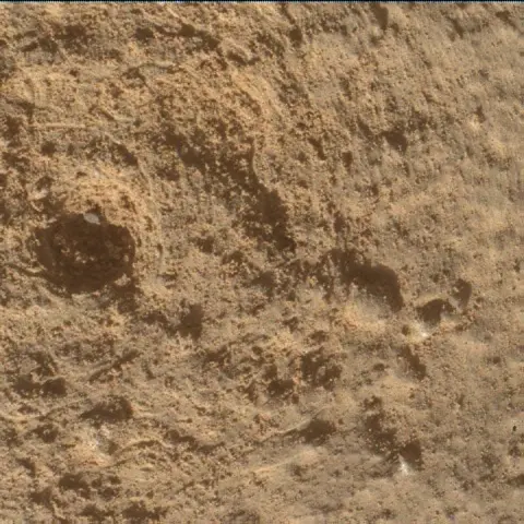 Sol 4509: Mars Hand Lens Imager (MAHLI)