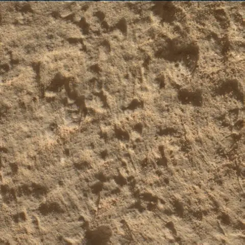 Sol 4509: Mars Hand Lens Imager (MAHLI)