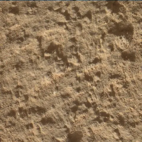 Sol 4509: Mars Hand Lens Imager (MAHLI)