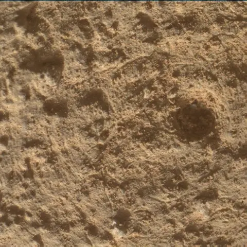 Sol 4509: Mars Hand Lens Imager (MAHLI)