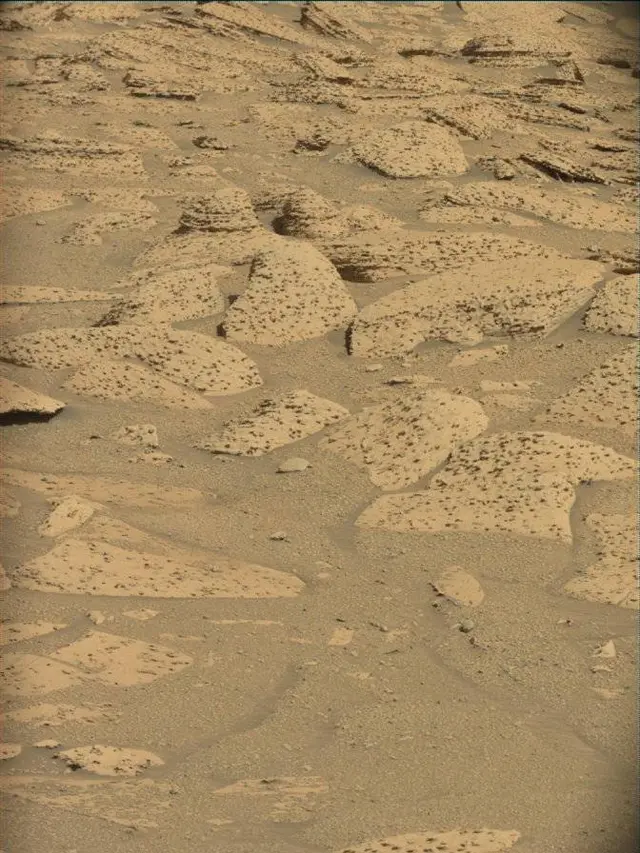 Sol 4510: Mast Camera (Mastcam)