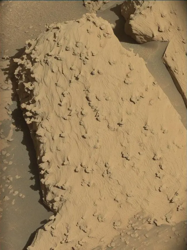 Sol 4510: Mast Camera (Mastcam)