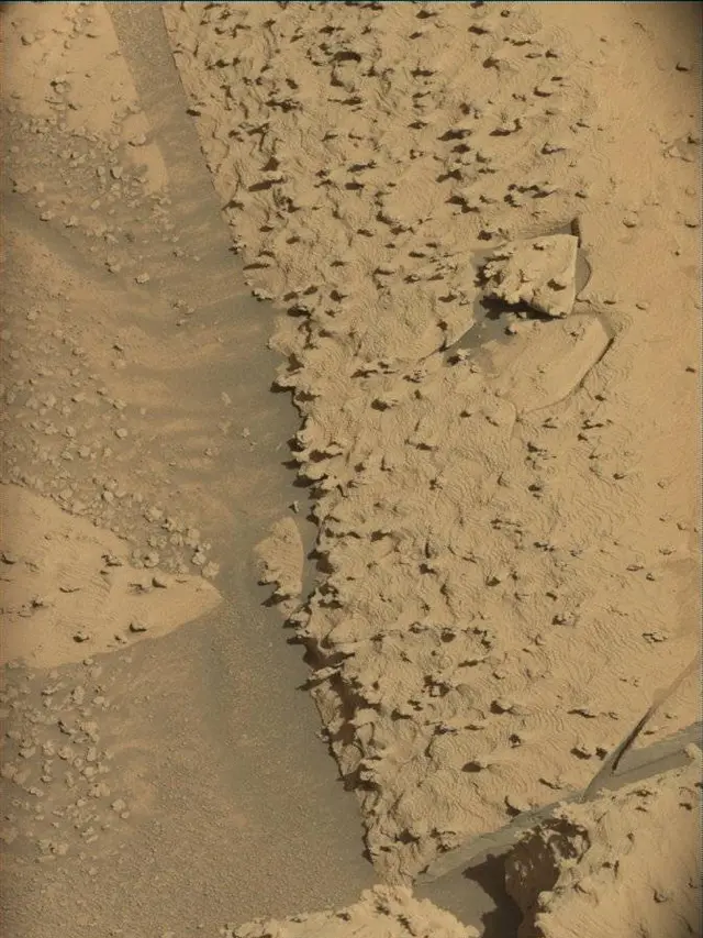 Sol 4510: Mast Camera (Mastcam)