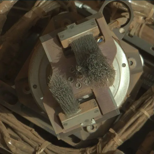 Sol 4511: Mast Camera (Mastcam)