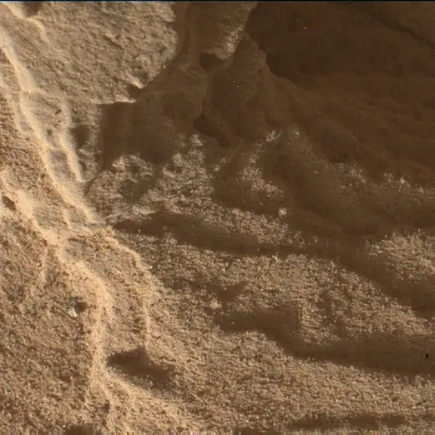 Sol 4511: Mars Hand Lens Imager (MAHLI)