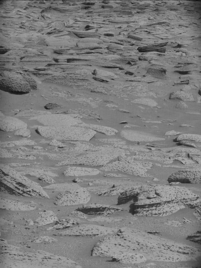 Sol 4512: Mast Camera (Mastcam)