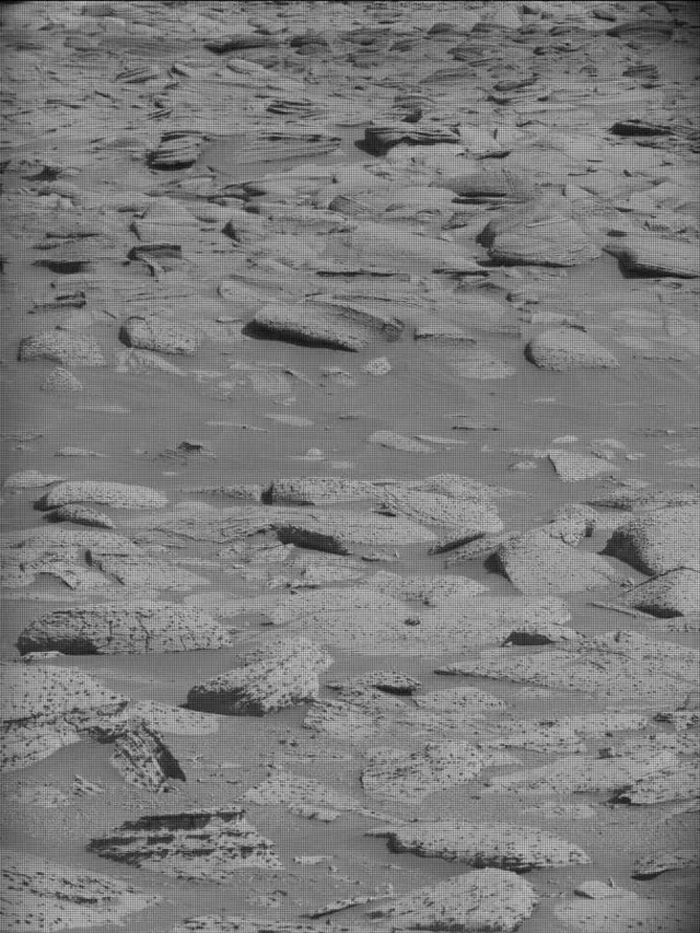 Sol 4512: Mast Camera (Mastcam)