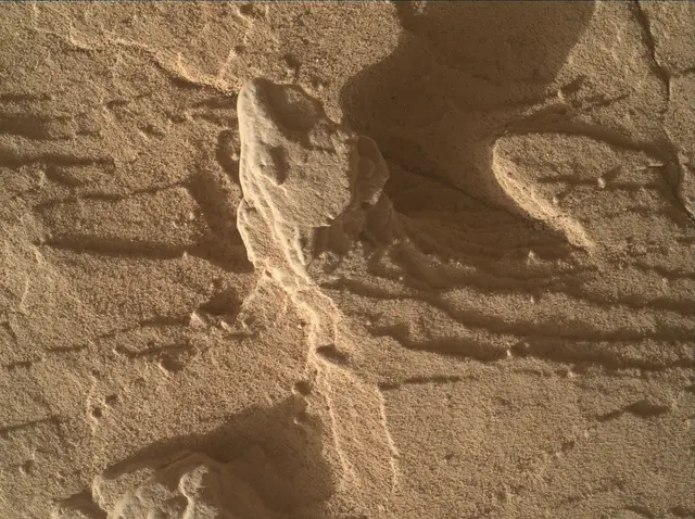 Sol 4512: Mars Hand Lens Imager (MAHLI)