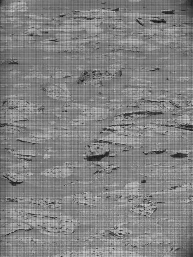 Sol 4513: Mast Camera (Mastcam)