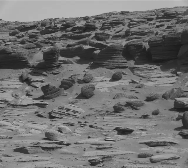 Sol 4513: Mast Camera (Mastcam)