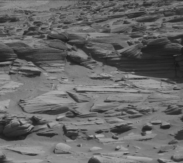 Sol 4513: Mast Camera (Mastcam)