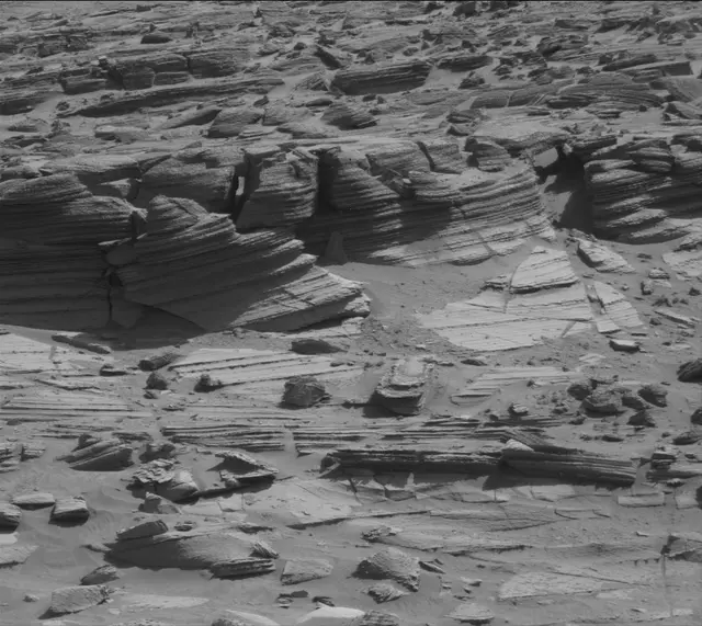 Sol 4513: Mast Camera (Mastcam)