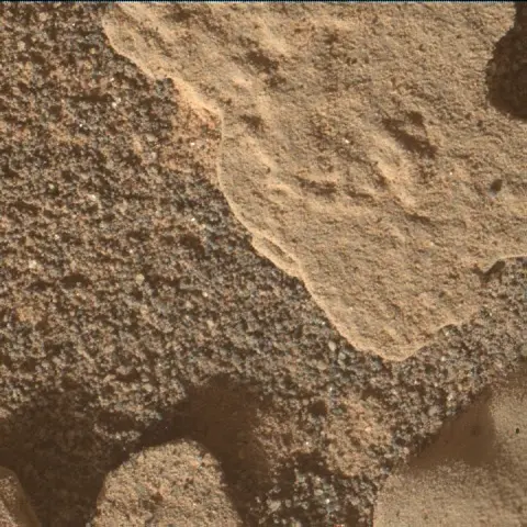 Sol 4513: Mars Hand Lens Imager (MAHLI)