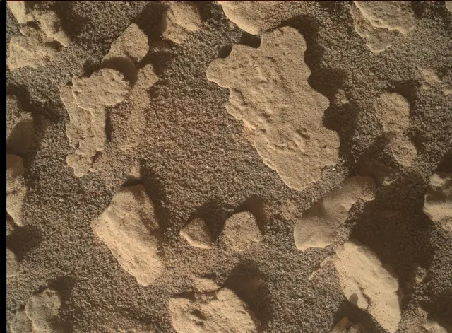 Sol 4513: Mars Hand Lens Imager (MAHLI)