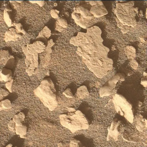 Sol 4513: Mars Hand Lens Imager (MAHLI)