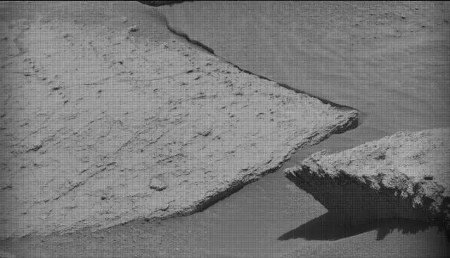 Sol 4516: Mast Camera (Mastcam)