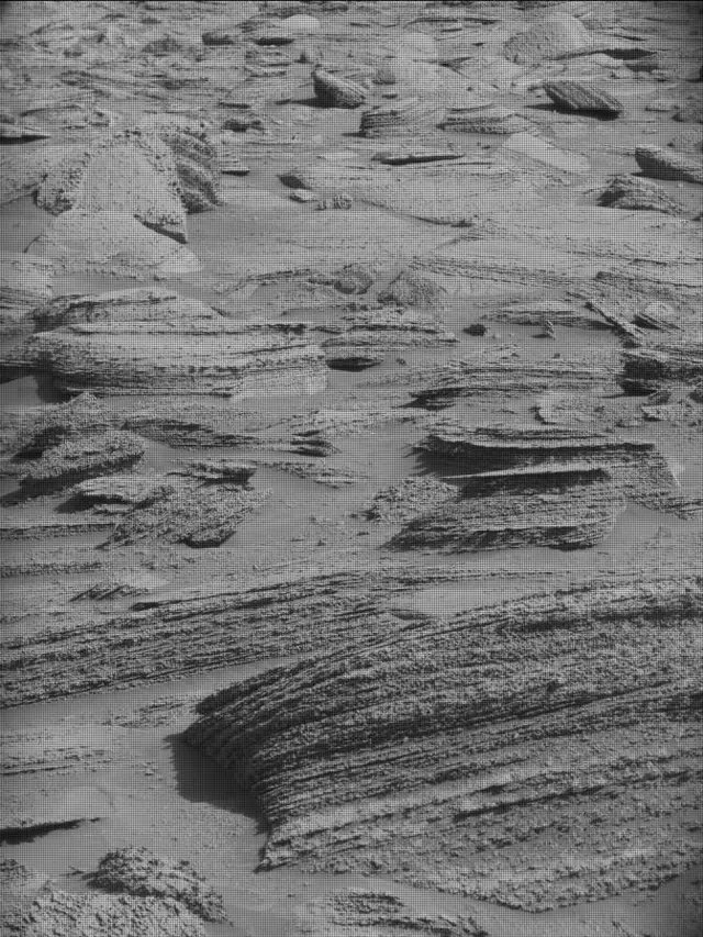 Sol 4516: Mast Camera (Mastcam)