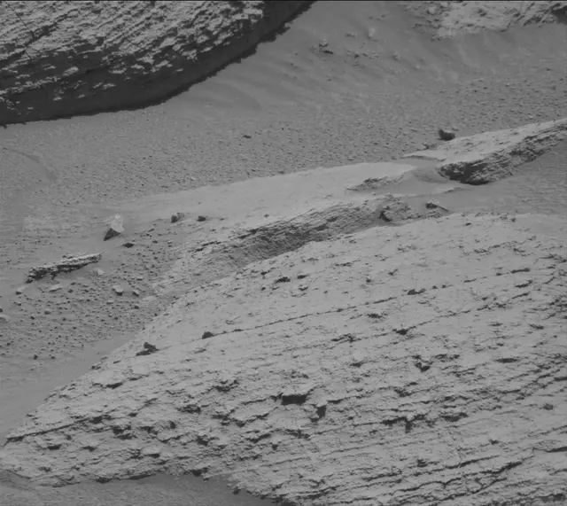 Sol 4516: Mast Camera (Mastcam)