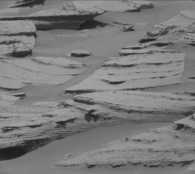Sol 4516: Mast Camera (Mastcam)