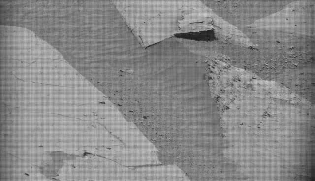Sol 4518: Mast Camera (Mastcam)