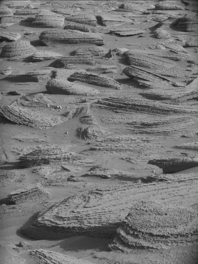 Sol 4518: Mast Camera (Mastcam)