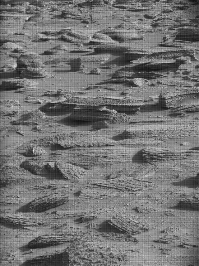 Sol 4518: Mast Camera (Mastcam)