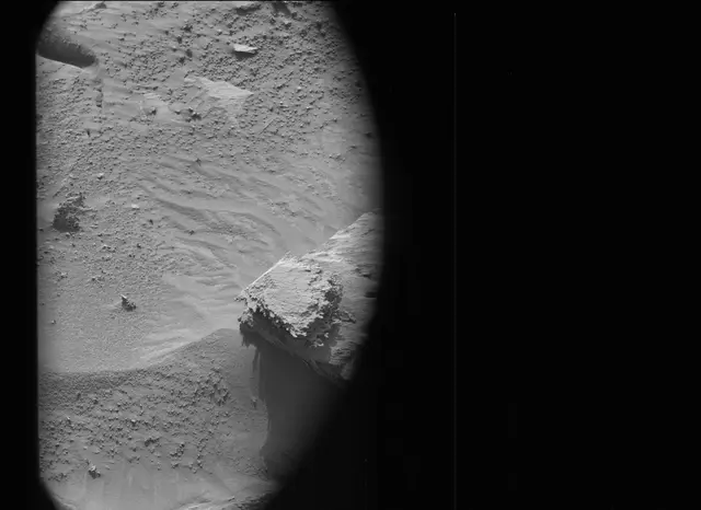 Sol 4518: Mast Camera (Mastcam)