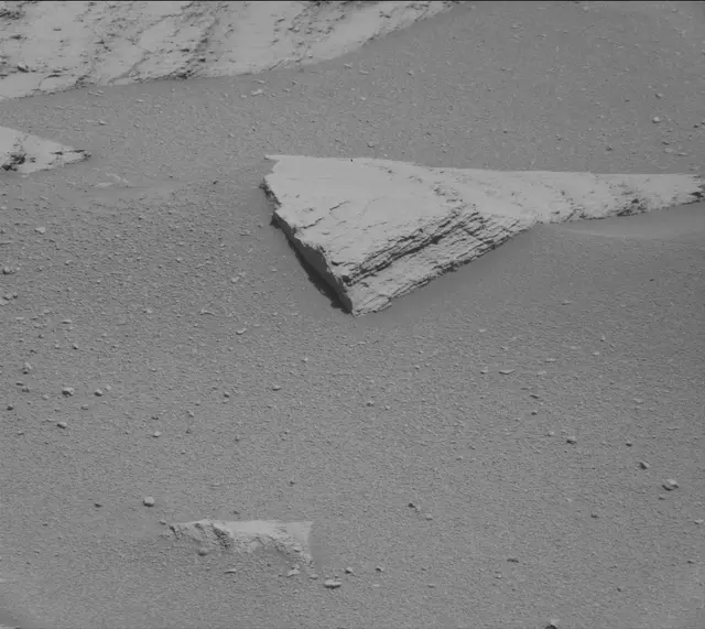 Sol 4518: Mast Camera (Mastcam)