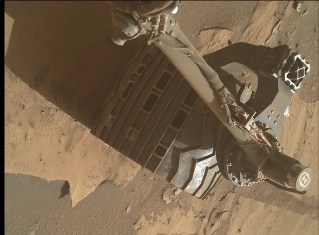Sol 4518: Mars Hand Lens Imager (MAHLI)