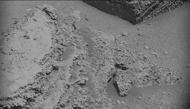 Sol 4522: Mast Camera (Mastcam)