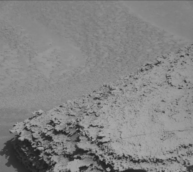 Sol 4522: Mast Camera (Mastcam)