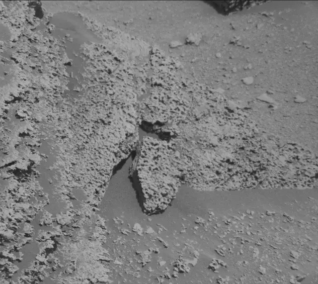 Sol 4522: Mast Camera (Mastcam)