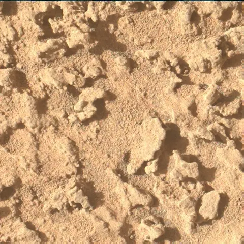 Sol 4522: Mars Hand Lens Imager (MAHLI)