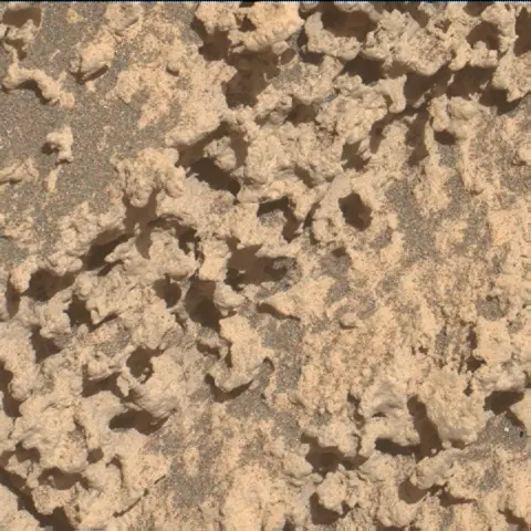 Sol 4522: Mars Hand Lens Imager (MAHLI)