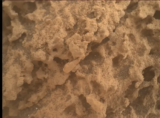 Sol 4522: Mars Hand Lens Imager (MAHLI)