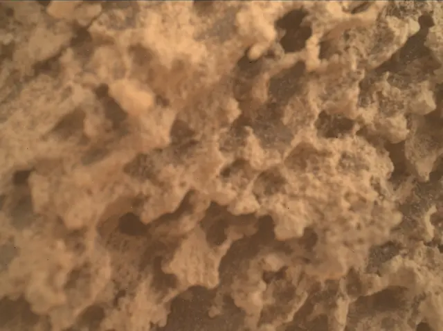 Sol 4522: Mars Hand Lens Imager (MAHLI)